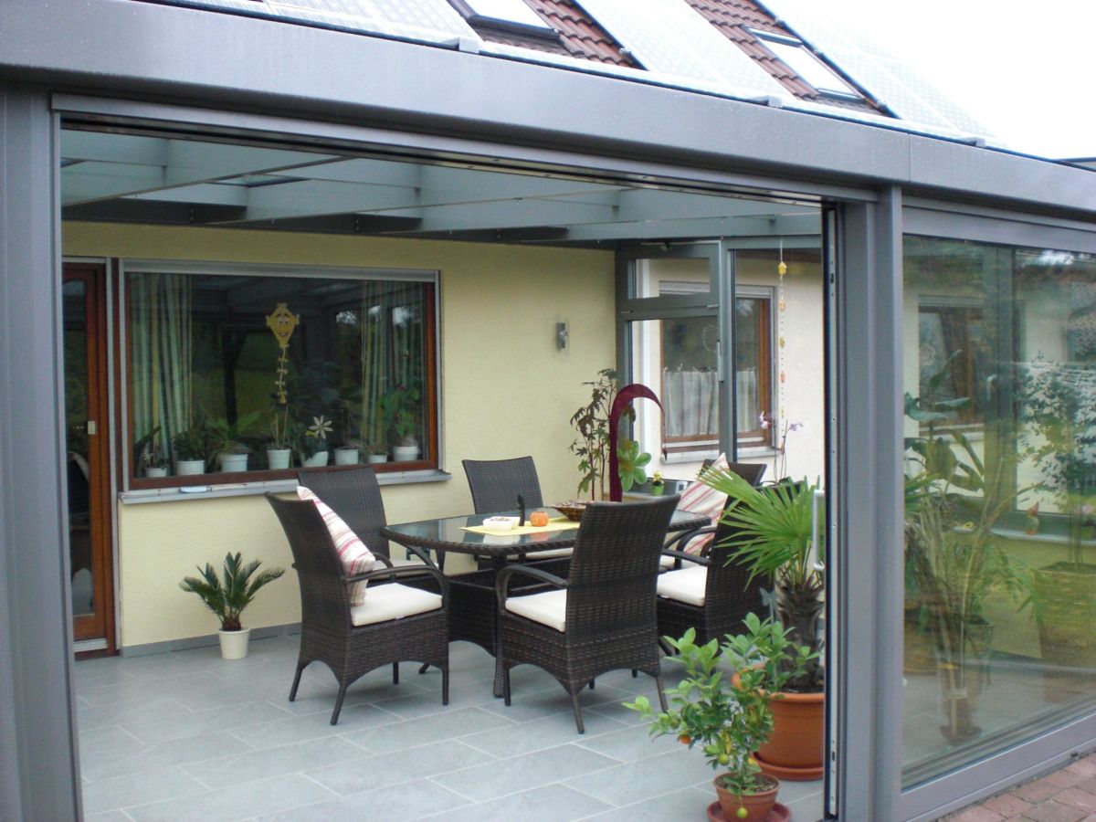 Wintergarten in Wüstenrot von BAUKO-tec